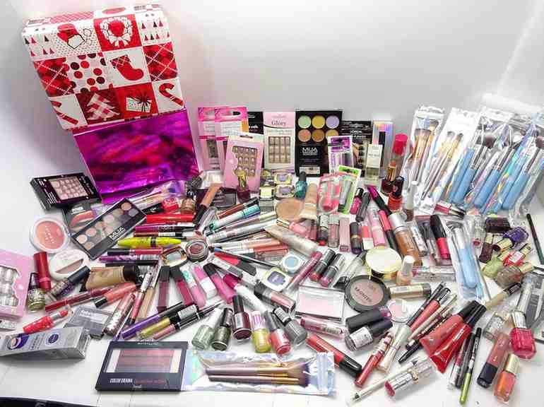 Makeup Products Product Extra 1 wEc