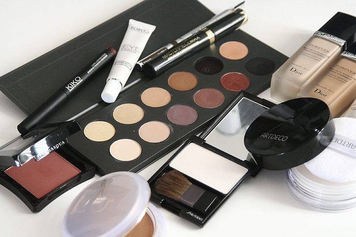 Makeup Products Item 3 Pvu