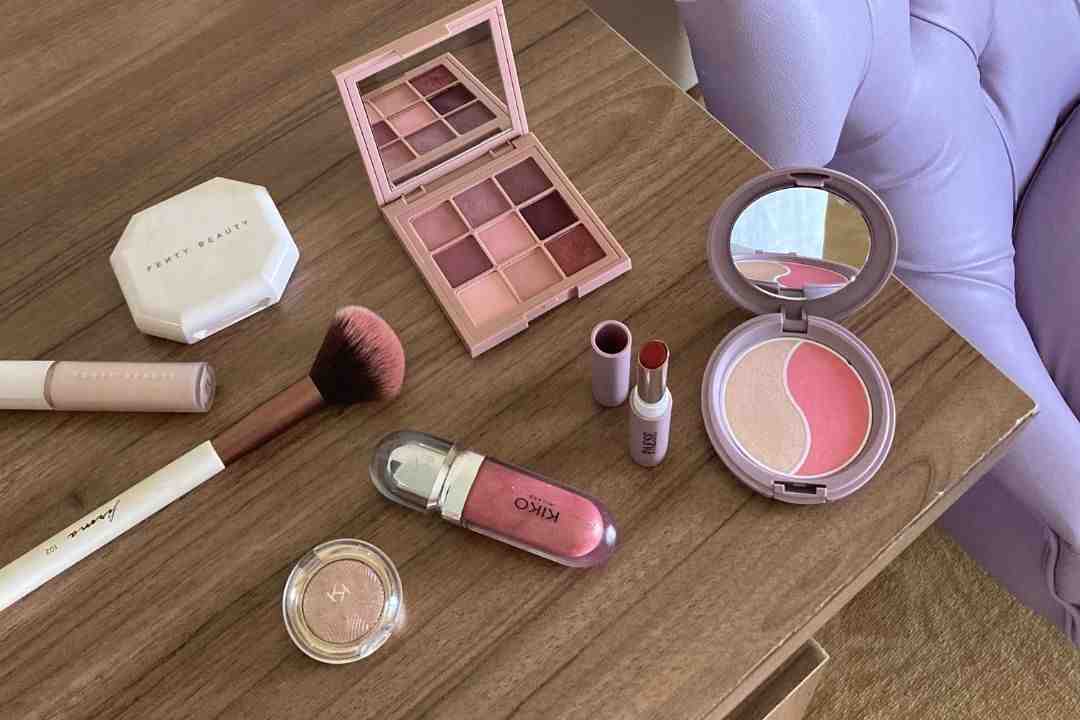 Makeup Products Product Extra 2 WGs